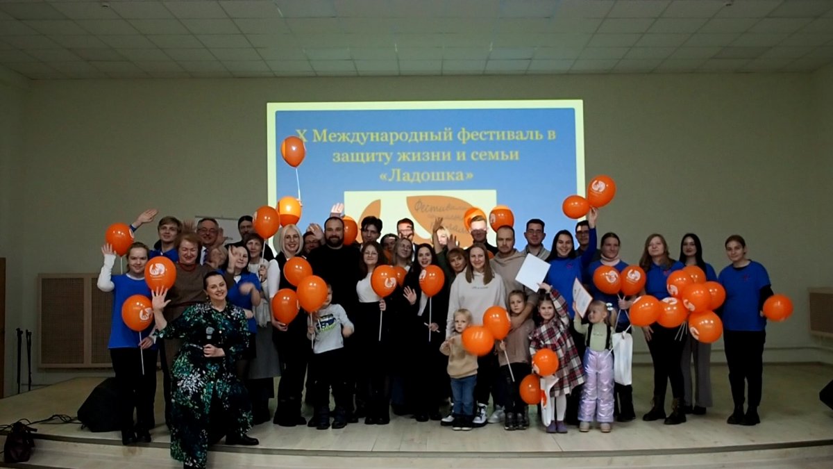 21__25_noyabrya_v_Minske_proshli_Svyato_Mihaylovsk...
