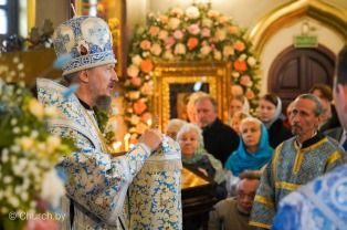 Патриарший Экзарх возглавил престольный праздник в храме в честь иконы Божией Матери «Взыскание погибших» в городе Минске